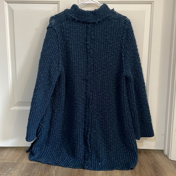 Free People blue sweater Size S - Picture 2 of 3